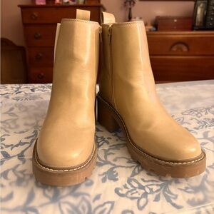 SO Beige Platform Chelsea Ankle Boots